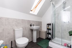 En-Suite- click for photo gallery